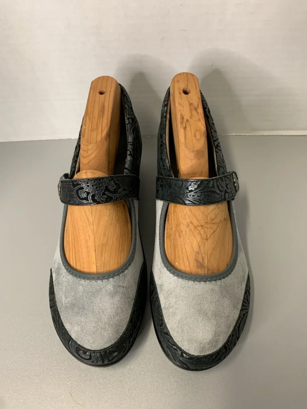 Alegria Shoes Womens 39 Maya Mary Jane Gray Leather Wedge Comfort Paisley Floral - Picture 8 of 17
